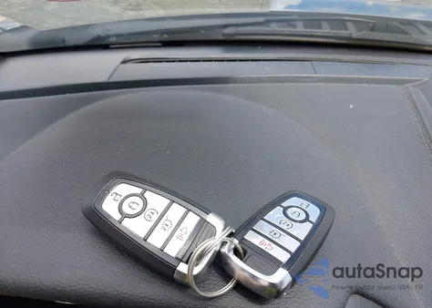 2020 Ford Expedition Limited из США, поврежденный, VIN 1FMJU1KT5LEA96345